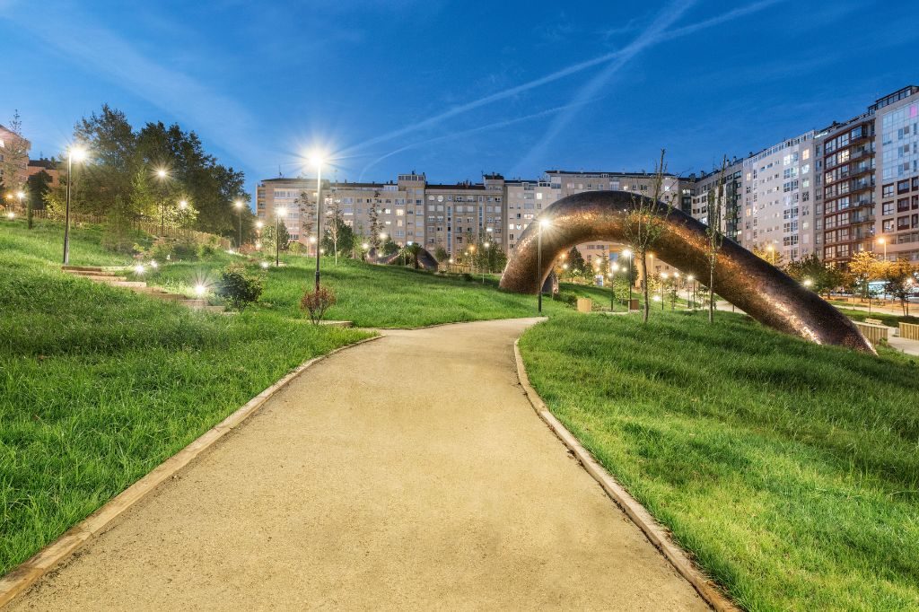 paseo parque da Micoña noche